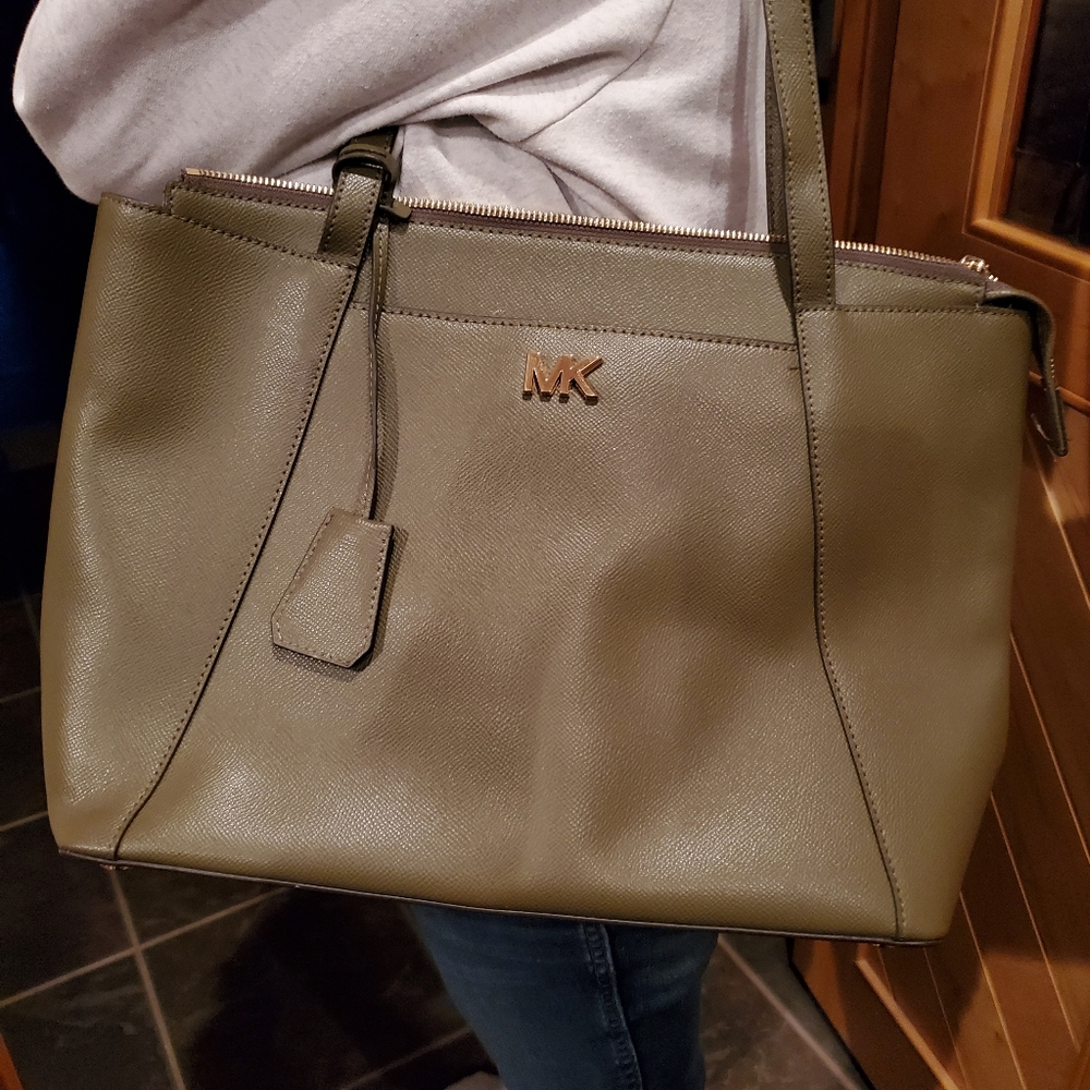 Michael Kors Handbag Olive